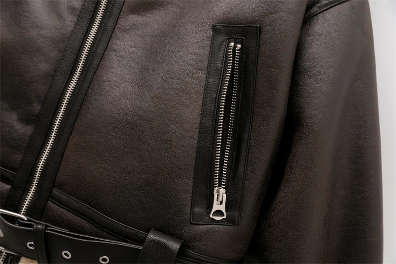 ArcticElegance™ Faux Shearling Jacket