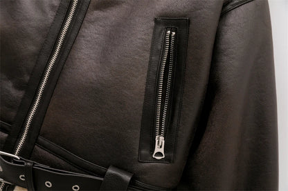 ArcticElegance™ Faux Shearling Jacket