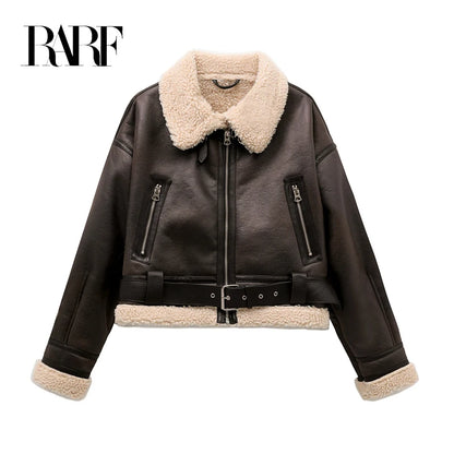 ArcticElegance™ Faux Shearling Jacket
